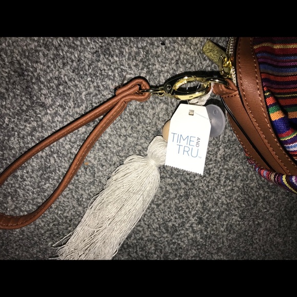 NWT Time & Tru Multicolor/Brown Dome Pouch Tassel - Picture 5 of 7